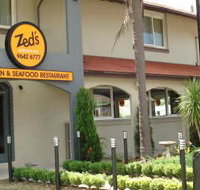 Zed's At The Inn - Accommodation Mooloolaba