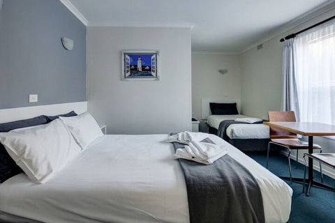 Central Motel Port Fairy - Accommodation Mooloolaba 5