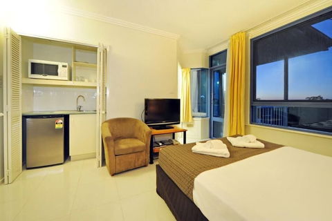 At Whitsunday Vista Holiday Apartments - Accommodation Mooloolaba 5