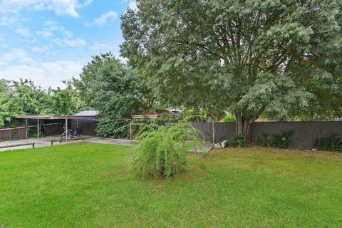 Astor Hotel Motel - Accommodation Mooloolaba 2