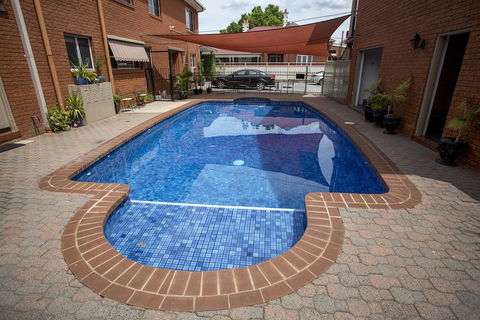 Meramie Motor Inn - Accommodation Mooloolaba 0