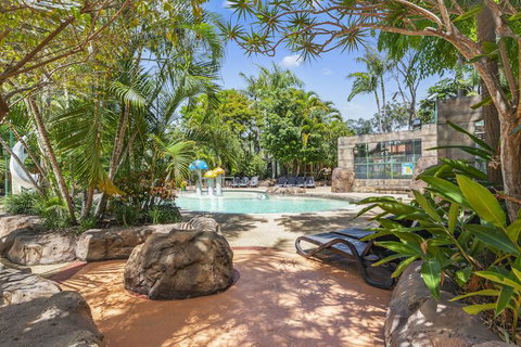 Ashmore Palms Holiday Village - Accommodation Mooloolaba 2