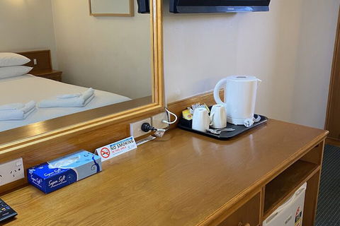 Aviators Lodge Motel - Accommodation Mooloolaba 5