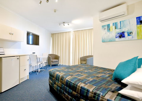 Atlantic Tower Motor Inn - Accommodation Mooloolaba 3