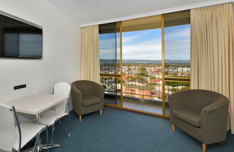 Atlantic Tower Motor Inn - Accommodation Mooloolaba 2