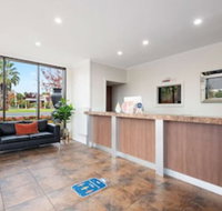 Comfort Inn Deakin Palms - Accommodation Mooloolaba