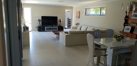 Arlia Sands Apartments - Accommodation Mooloolaba 0