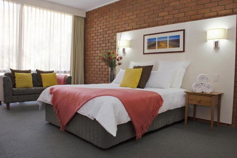 Alice In The Territory - Accommodation Mooloolaba 4