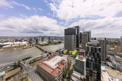 Oaks Brisbane Casino Tower Suites - Accommodation Mooloolaba 3