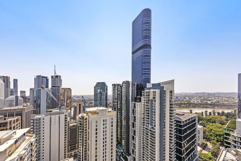 Oaks Brisbane Festival Suites - Accommodation Mooloolaba 4