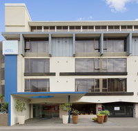 Cosmopolitan Hotel - Accommodation Mooloolaba