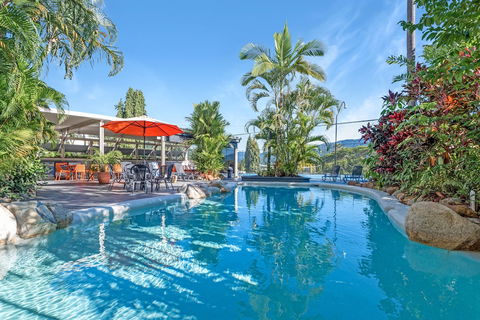 Amaroo At Trinity - Accommodation Mooloolaba 0