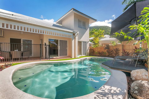 The Villas Palm Cove - Accommodation Mooloolaba 2