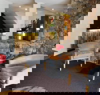 The Denman Hotel - Accommodation Mooloolaba