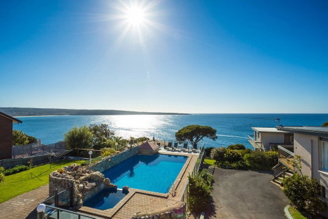Eagle Heights - Accommodation Mooloolaba 6