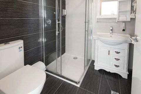 Lily Sands Inn - Accommodation Mooloolaba 4