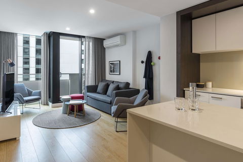 Oaks Melbourne Southbank Suites - Accommodation Mooloolaba 4
