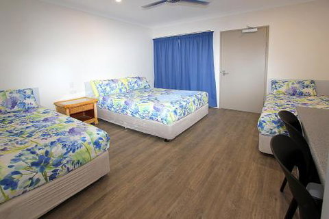 Reef Gardens Motel - Accommodation Mooloolaba 1