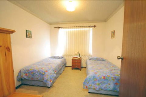 Avilla Court 2 - Accommodation Mooloolaba 2