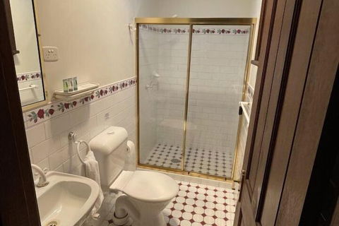 CBC Bed & Breakfast & Cafe - Accommodation Mooloolaba 5