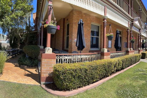 CBC Bed & Breakfast & Cafe - Accommodation Mooloolaba 2