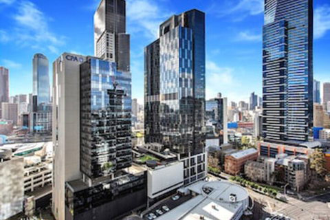 MJ Shortstay Southbank Grande Apartments - Accommodation Mooloolaba 1