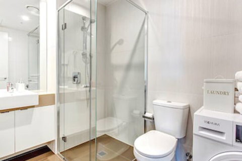 MJ Shortstay Southbank Grande Apartments - Accommodation Mooloolaba 2