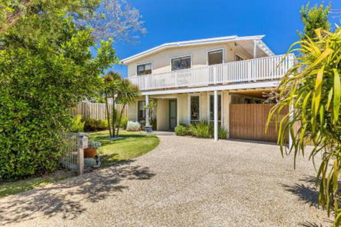 Coastal Retreat In Blairgowrie - Accommodation Mooloolaba 0