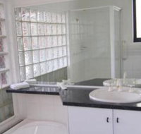 Beach Haven Poolside - Accommodation Mooloolaba