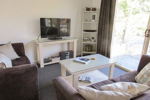 Angaston Mews Apartments - Accommodation Mooloolaba 7