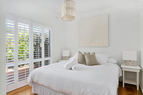 Capella Villa No. 3 Luxurious Beachside Style - Accommodation Mooloolaba 1