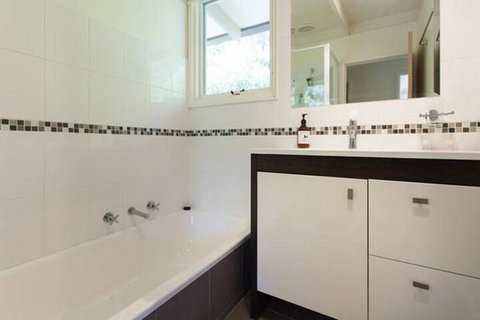 Maryrose Beautiful Close Walk To The Beach - Accommodation Mooloolaba 6