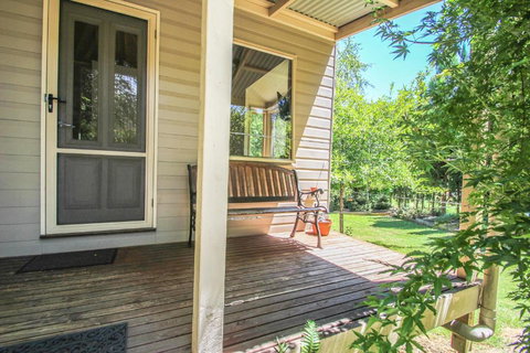 Alpine Arnica Cottage 2 - Accommodation Mooloolaba 1