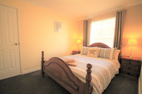 Castaway - Accommodation Mooloolaba 6
