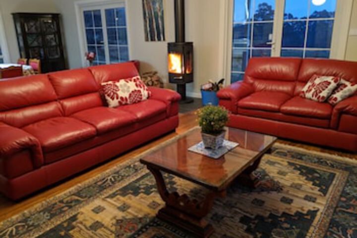 Golden Valley TAS Accommodation Mooloolaba