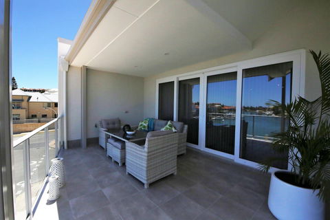 Marina Views At Mindarie Marina - Accommodation Mooloolaba 0