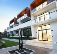 Northcote Hill - StayCentral - Accommodation Mooloolaba