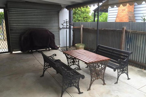 Abode33 - Accommodation Mooloolaba 6