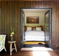 Botanica Editions - Accommodation Mooloolaba