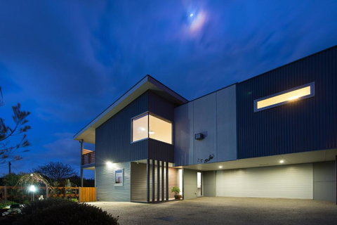 Azura - Accommodation Mooloolaba 4