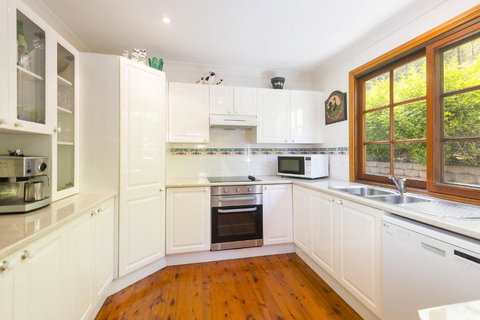 Cants Cottage - Accommodation Mooloolaba 4