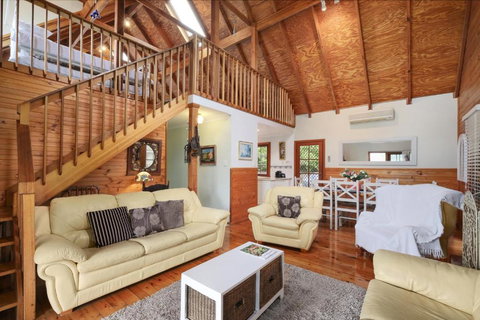 Cants Cottage - Accommodation Mooloolaba 2