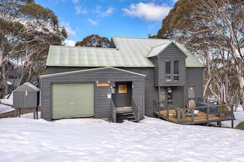 Aosta - Accommodation Mooloolaba 5