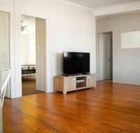 High View Cottage - Accommodation Mooloolaba