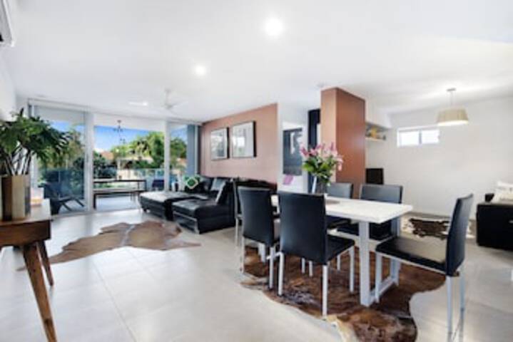 Bundall QLD Accommodation Mooloolaba