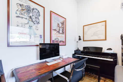 MURRAY, 1BDR Fitzroy Apartment - Accommodation Mooloolaba 0