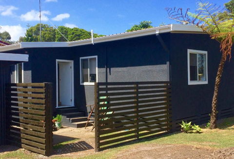 Tallowood Beachfront Cottage - Accommodation Mooloolaba 4