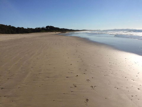 Tallowood Beachfront Cottage - Accommodation Mooloolaba 5