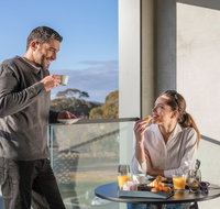 Deco Hotel - Accommodation Mooloolaba