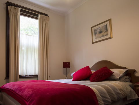 Creek Cottage - Accommodation Mooloolaba 4